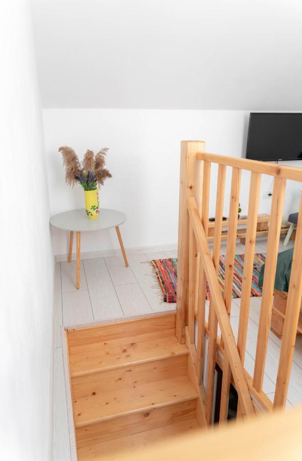 La Fanar Guesthouse Curtea De Arges Bagian luar foto